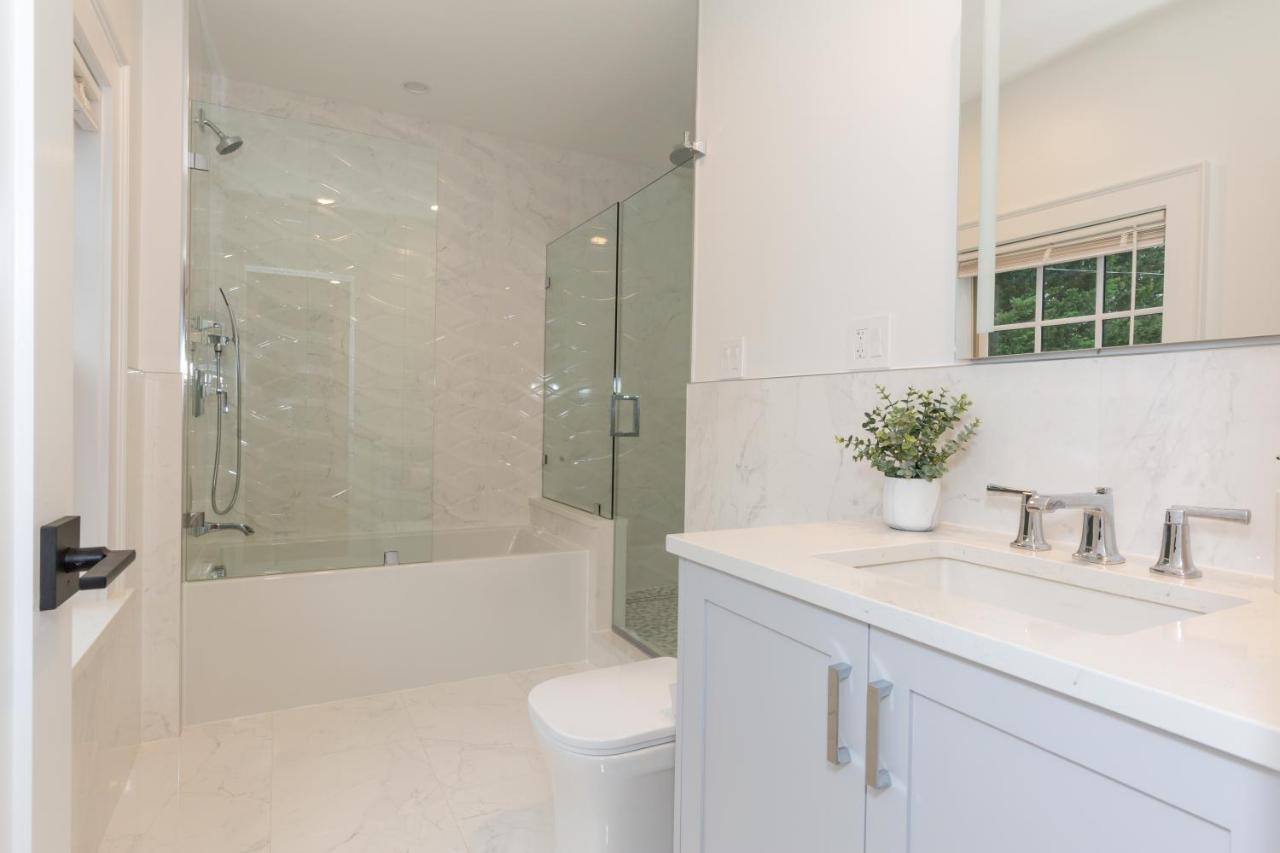 Luxury Oceanfront Bayside Jewel Βίλα Quincy Εξωτερικό φωτογραφία